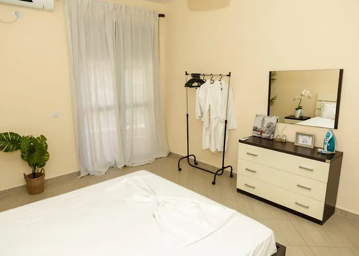 Bay Sea Front Apartamento *