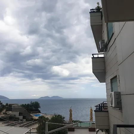 Bay Sea Front Vlorë
