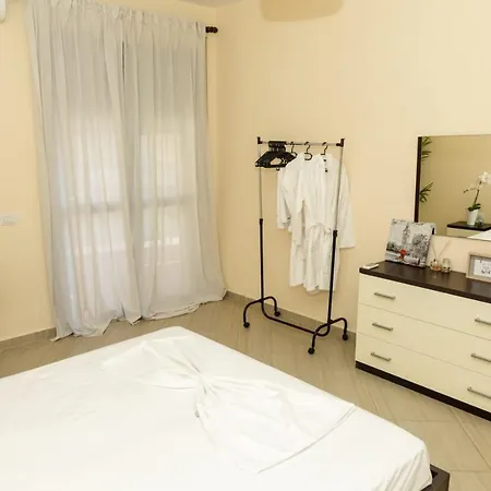 Bay Sea Front Appartamento *