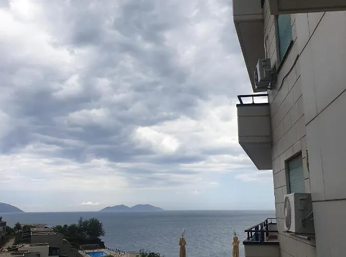 Bay Sea Front Vlorë